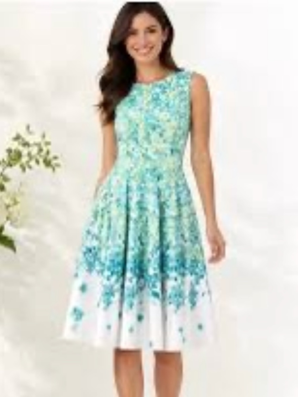 Danny & Nicole sleeveless, knee-length fit dress with floral print sz 14
